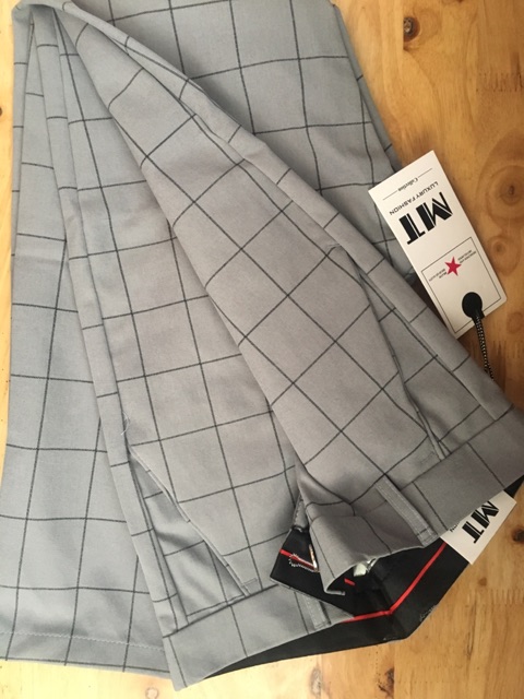 Quần Tây Nam Sọc Caro Ống Côn Mẫu Mới Năm 2023