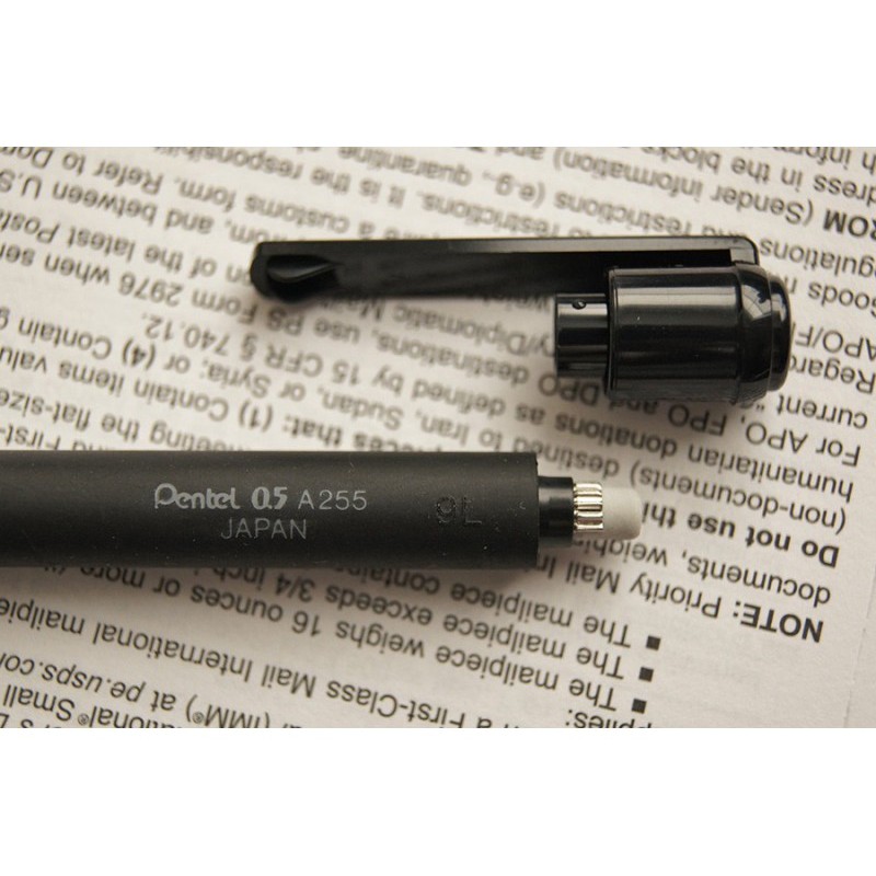 Bút chì bấm Pentel ngòi 0.5mm (A255)