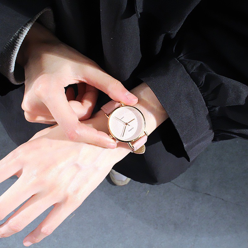 ĐỒNG HỒ NAM NỮ THỜI TRANG VISER DÂY NHUNG DH85 | BigBuy360 - bigbuy360.vn