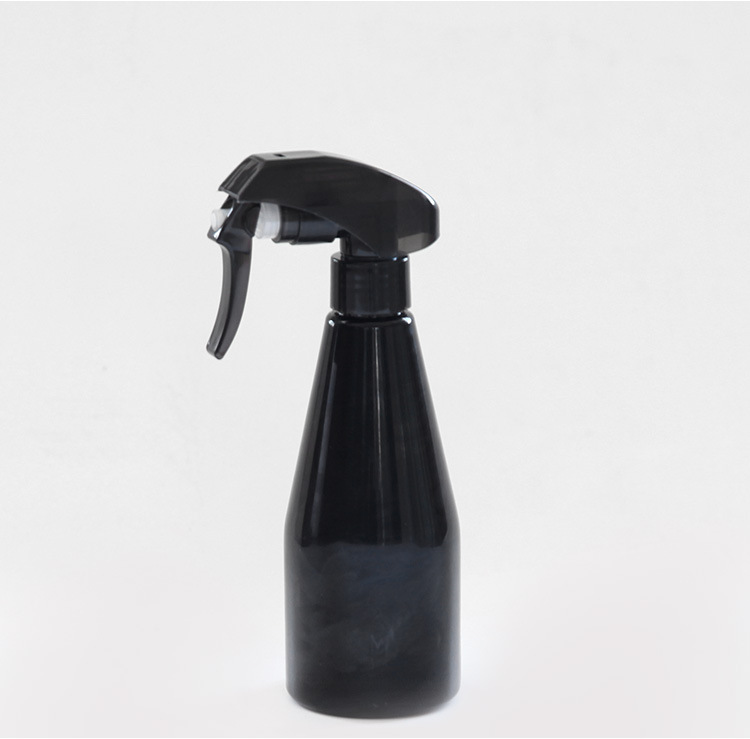 Bình Xịt Vệ Sinh Hình Xăm 300ml Tiện Dụng