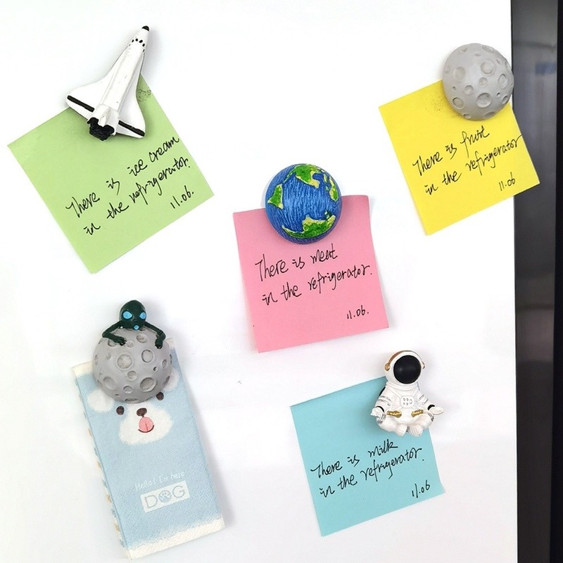 Phi hành gia 3D bằng nhựa resin có nam châm dùng để dán trang trí tủ lạnh