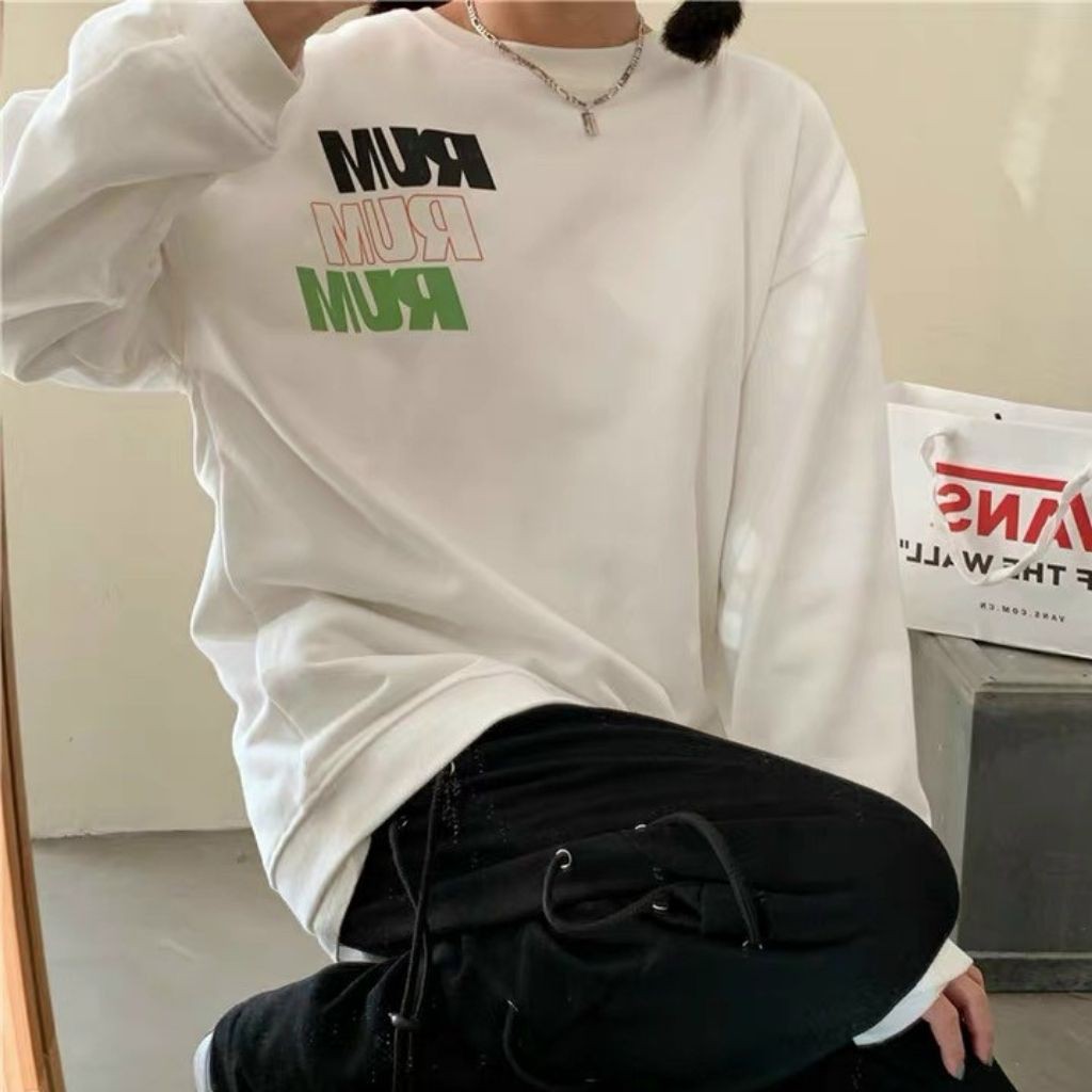 ÁO SWEATER NỈ UNISEX KHÔNG NÓN RUM RUM RUM ÁO FORM RỘNG NỮ MÀU TRẮNG CỰC ĐẸP