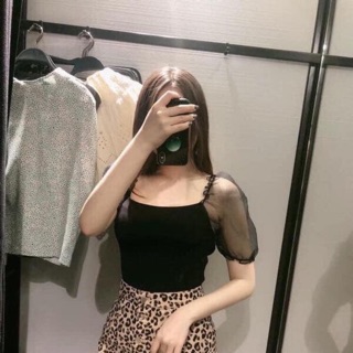 Áo dệt kim tay voan bồng zara