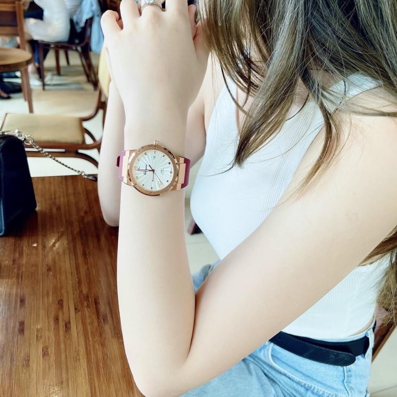 Đồng hồ nữ Salvatore Ferragamo F80 Classic