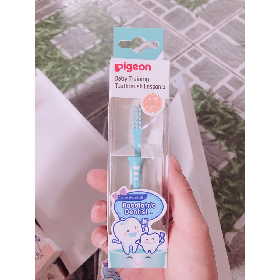 Bàn Chải Đánh Răng Pigeon cho bé
