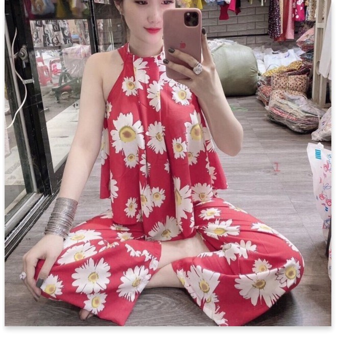 Sét bộ bông lụa kiểu áo cổ yếm