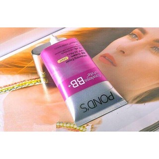 Kem nền BB POND'S AGE MIRACLE LIGHT