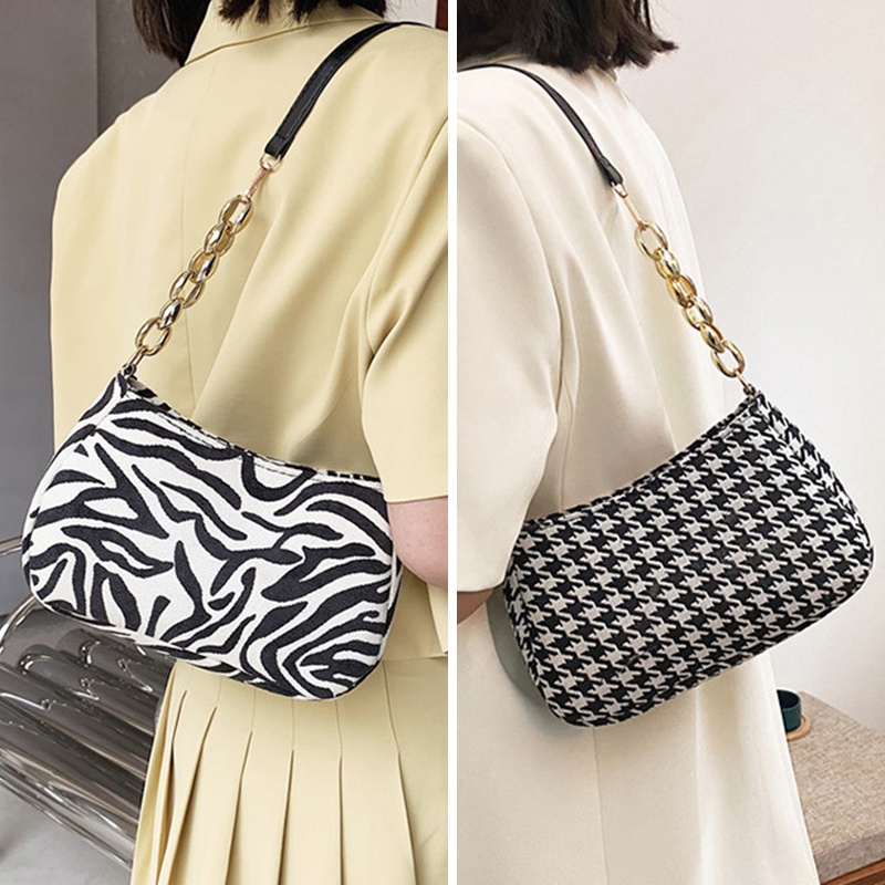 Túi Xách Vải Canvas Họa Tiết Da Báo Ngựa Vằn Phối Dây Xích Thời Trang Cá Tính Cho Nữ