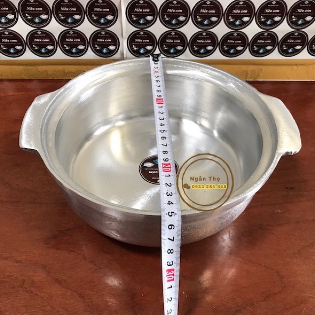 Thố gang đáy dày 25cm kho cá, nấu lẩu
