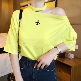 (Order-ảnh thật) Áo thun cổ chocker hở 1 vai thêu hình máy bay có bigsize