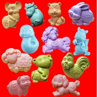 Bộ Khuôn 12 Con Giáp 4D Silicon Chất Lượng Cao