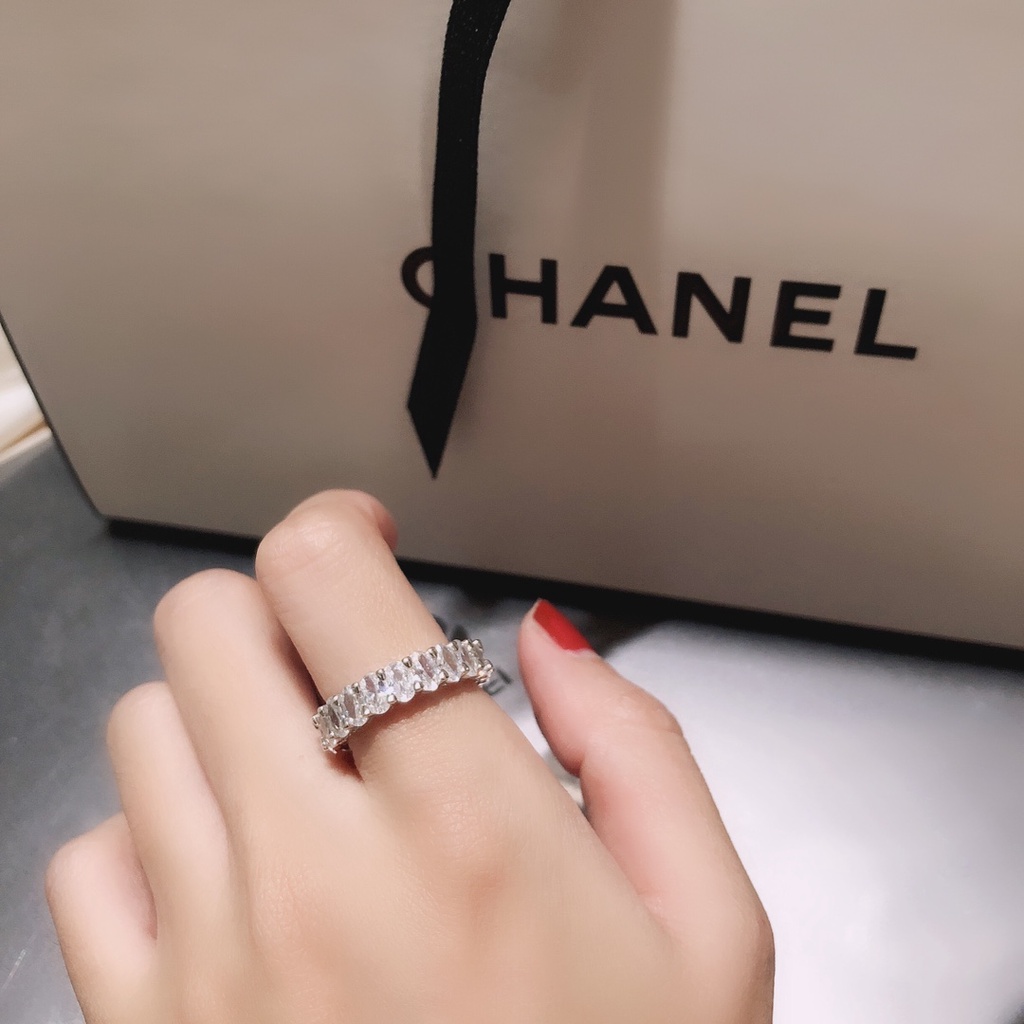 Nhẫn Đính Kim Cương Toàn Diện Phong Cách Thời Trang Mới 2022