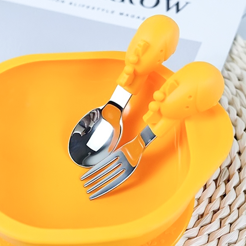 Bộ thìa và nĩa tập ăn MAMIMAMIHOME làm từ silicon và thép không gỉ kiểu dáng động vật hoạt hình dành cho trẻ em