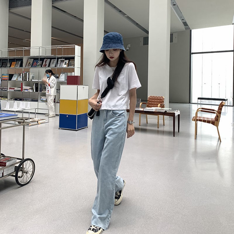 Áo Thun Tay Ngắn Màu Trơn Thiết Kế Đơn Giản Hợp Thời Trang