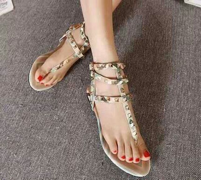 Sandal xỏ ngón nạm đinh 3 dây big size