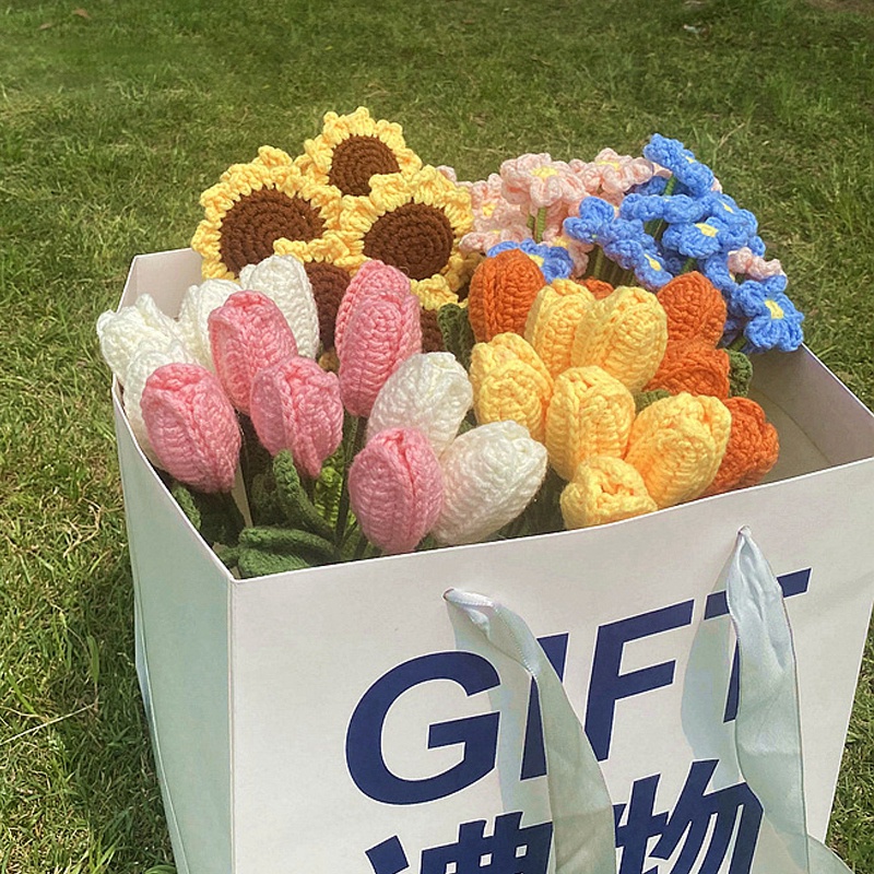 Bó Hoa Tulip Đan Móc Thủ Công Dành Cho Trang Trí/ Làm Đạo Cụ Chụp Ảnh