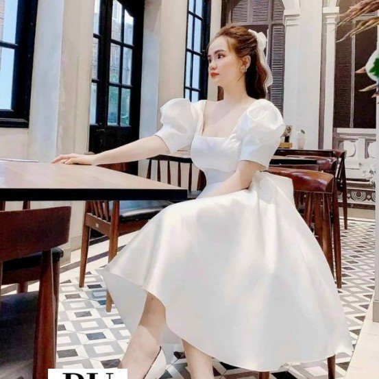 Váy Thiết Kế Xòe a thiết kế hàn quốc, Váy xòe a trắng cổ vuông tay bồng, nơ lưng cá tính KMC