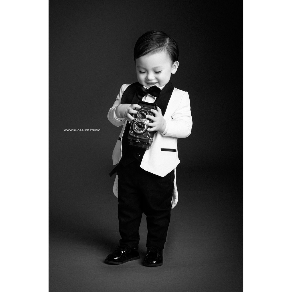 Set Tuxedo Cho Bé Trai - Đẳng Cấp Quý Ông Nhí