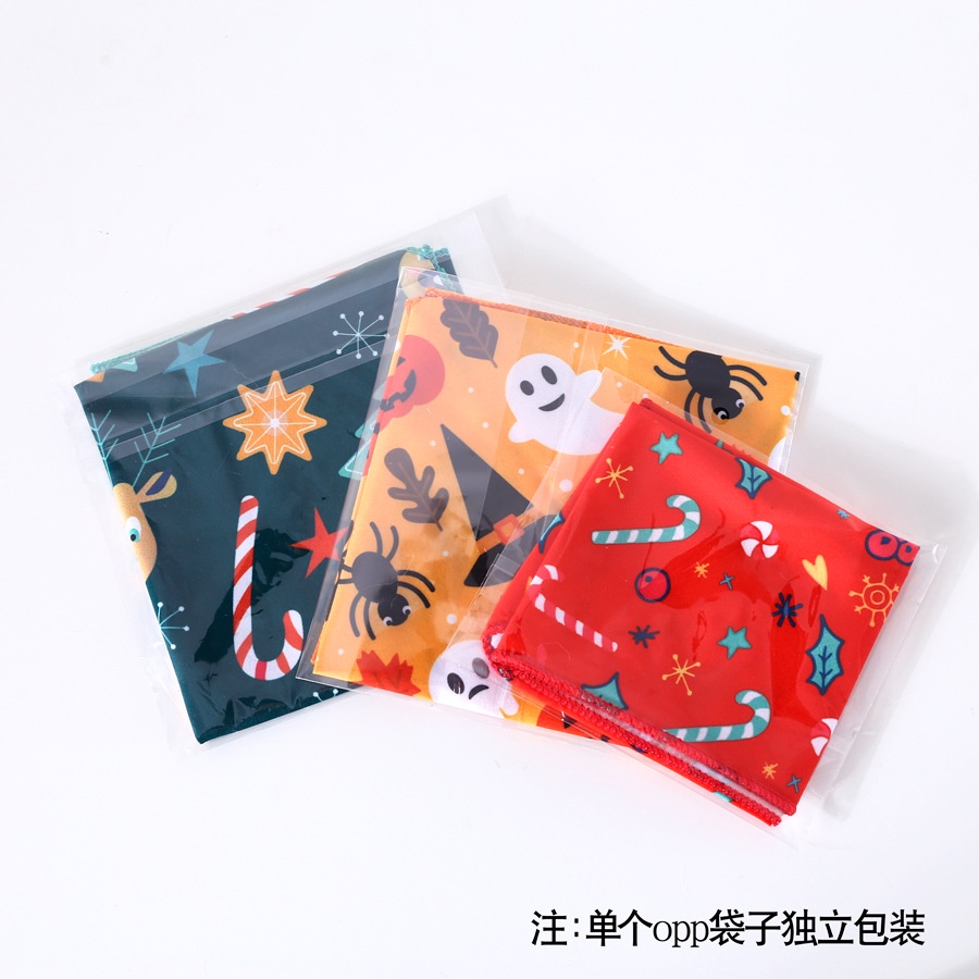 Khăn choàng cổ hình tam giác in họa tiết dễ thương cho thú cưng