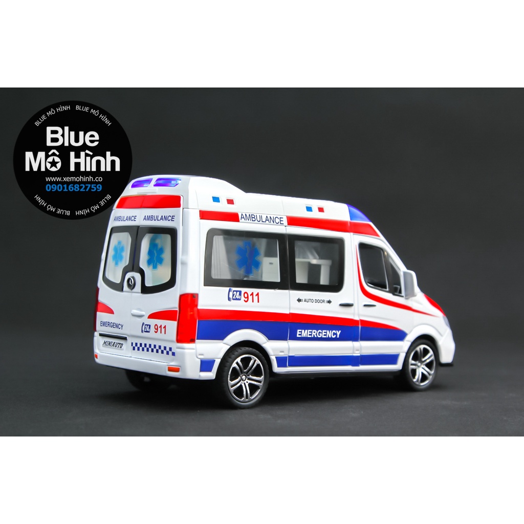 Xe mô hình xe cứu thương cấp cứu Ambulance 1:24
