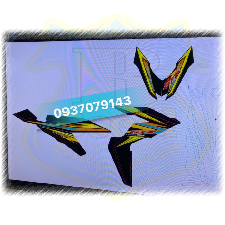 ( Quí khách vui lòng mang ra tiệm cho thợ dán ) Tem winner GTR vàng đen