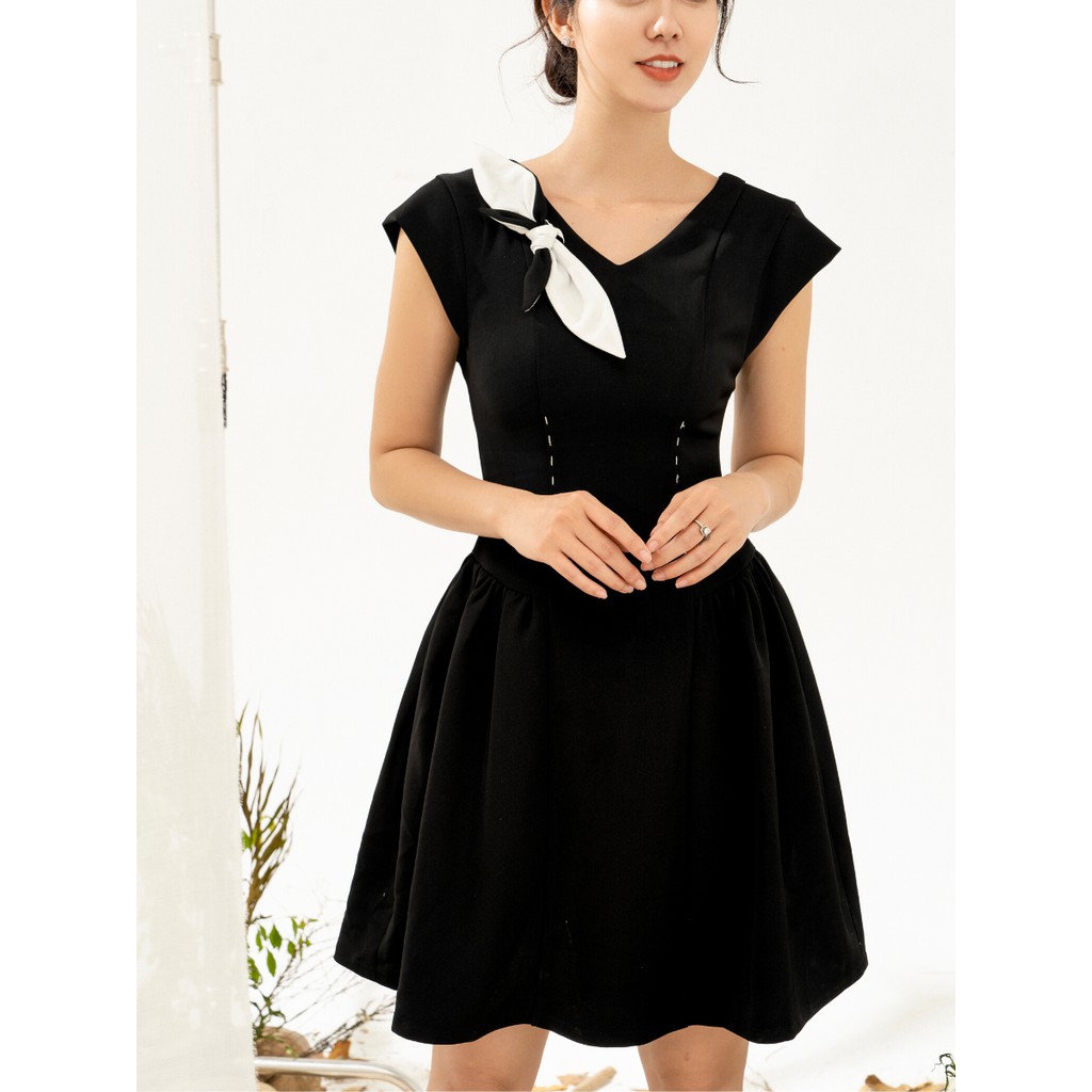 [Mã WABRWA15 giảm 15% đơn 300K] DIDO - Đầm Xòe Nơ Cổ Nữ | BigBuy360 - bigbuy360.vn