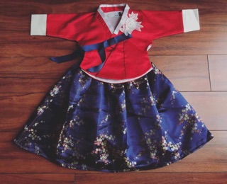 Hanbok cho bé gái