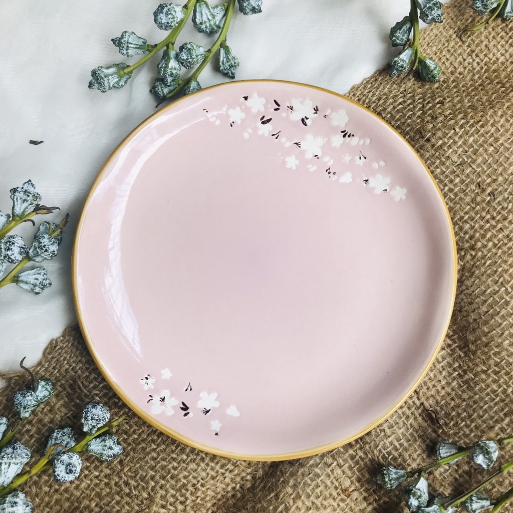Bộ sưu tập bát đĩa gốm sứ hoạ tiết hoa Sakura sắc hồng nhã nhặn thanh lịch