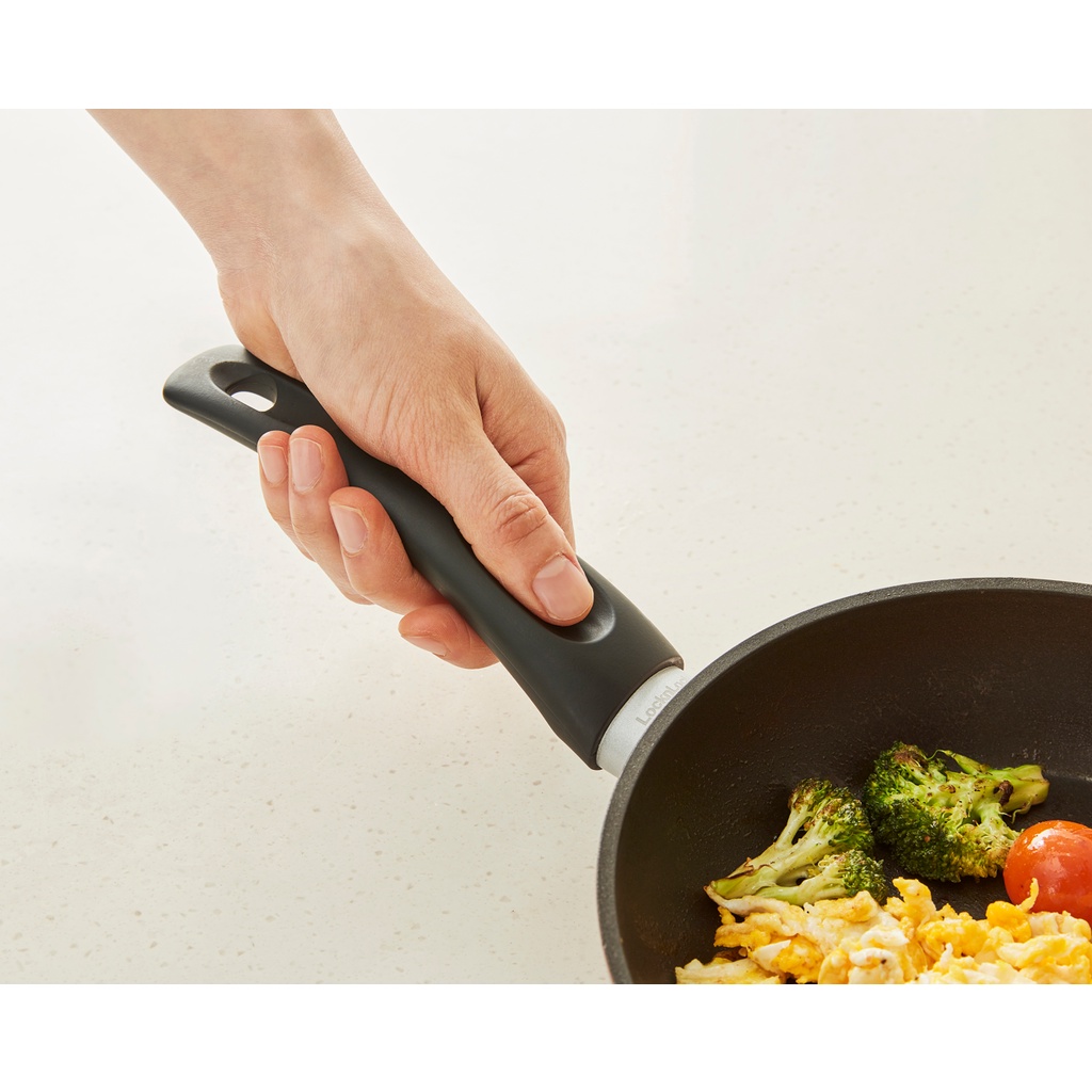 CAF2404 - Chảo Rose Gold Lock&Lock 24 cm