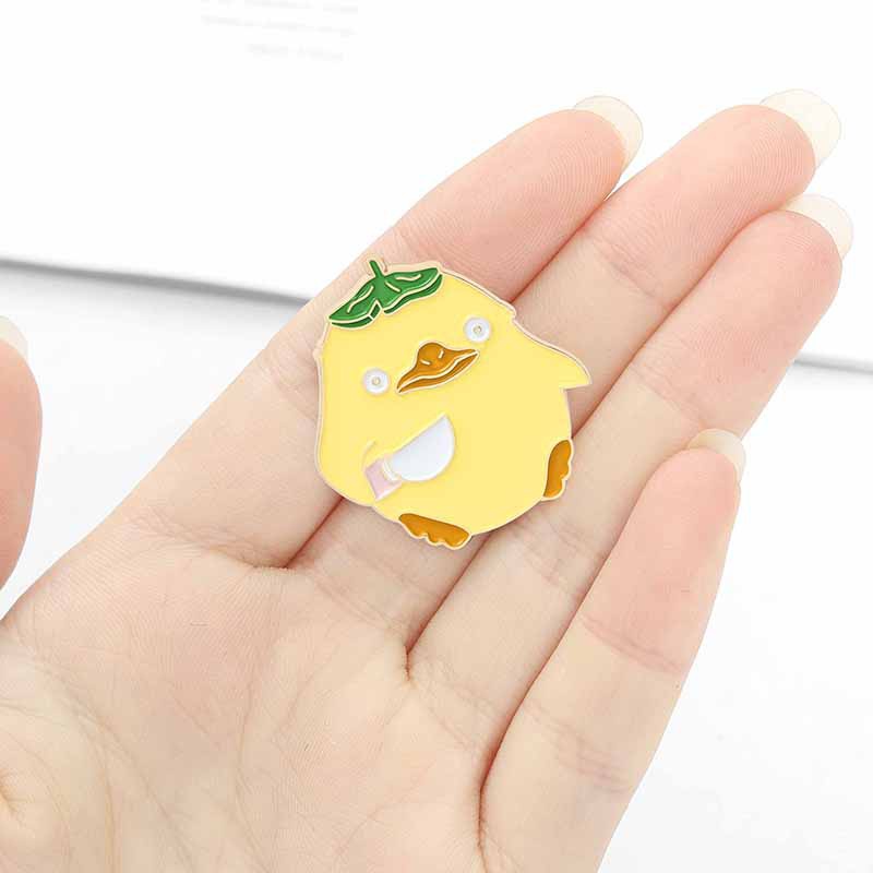 Ghim Cài Áo Hình Vịt Hoạt Hình Bằng Kim Loại Tráng Men