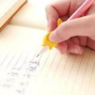 Đệm Bút Cá Heo Thông Minh