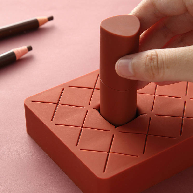 (New Arrival) Convenient Silicone Lipstick Holder