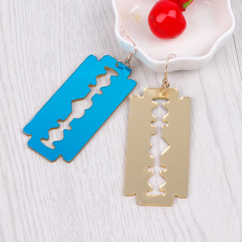 Set 2 đôi khuyên tai hình lưỡi lam độc đáo cá tính