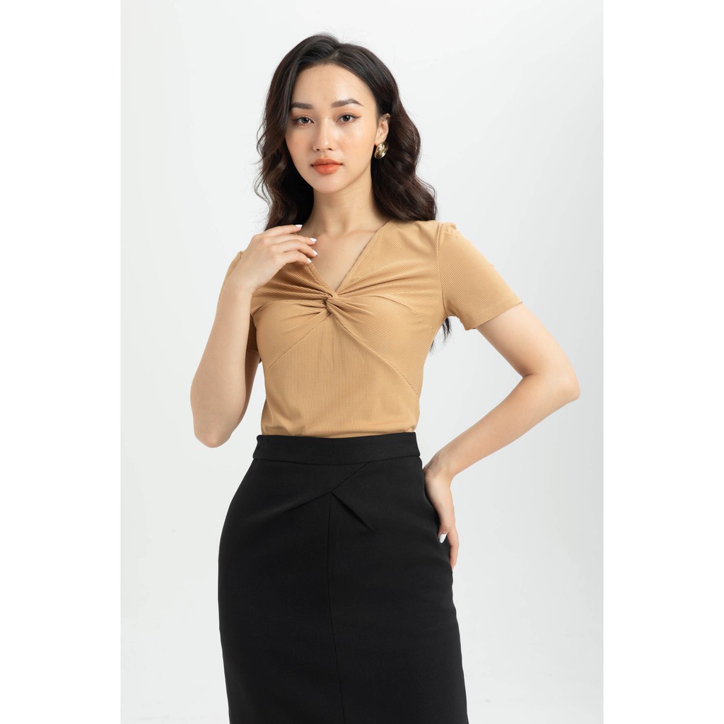 Áo thun gân cổ xoắn nữ IVY moda MS 57M6100