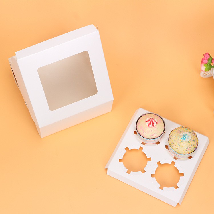 Hộp cupcake trắng  4 ô