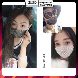 Khẩu Trang Đính Đá Sáng Nghệ Thuật