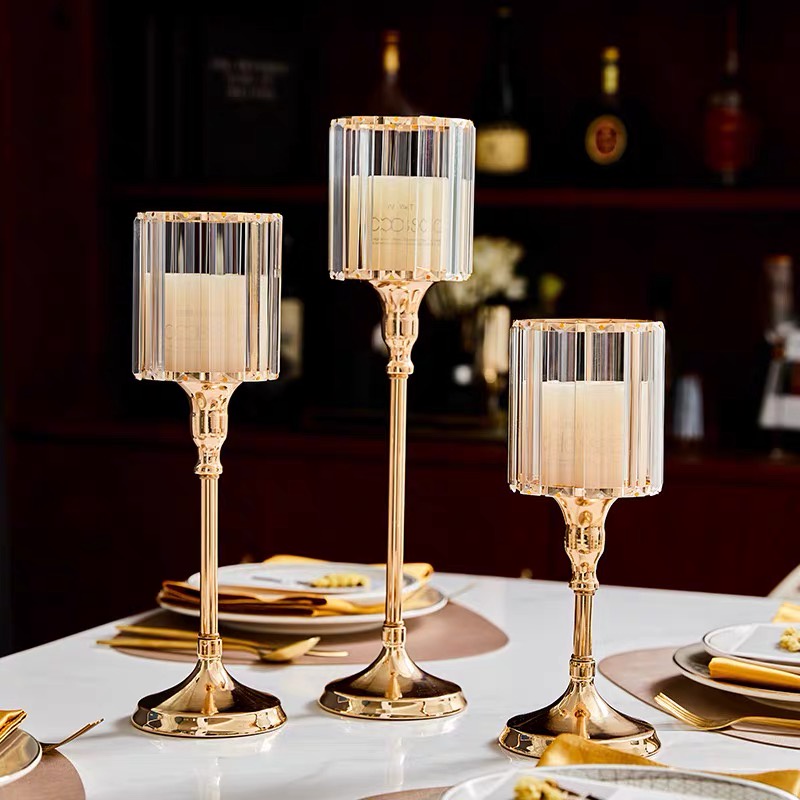 Bộ  chân nến pha lê trang trí decor đám cưới , sinh nhật
