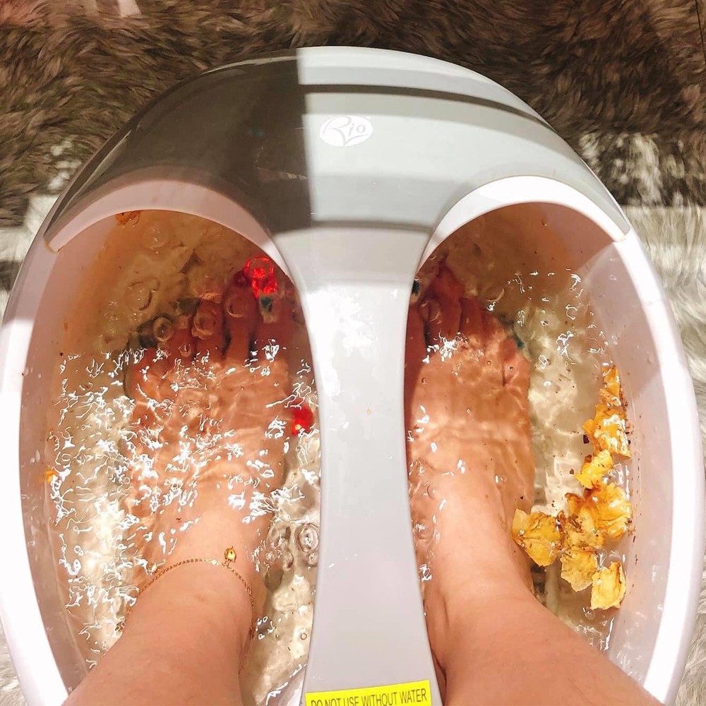 Muối ngâm chân thảo mộc, hoa, dầu dưỡng chân Đà Lạt 1893 thư giãn (15 lần dùng) | BigBuy360 - bigbuy360.vn