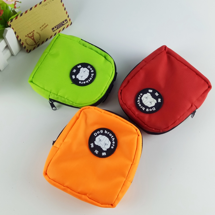 Ba Lô Đựng Thú Cưng Kèm Dây Dắt Tiện Lợi