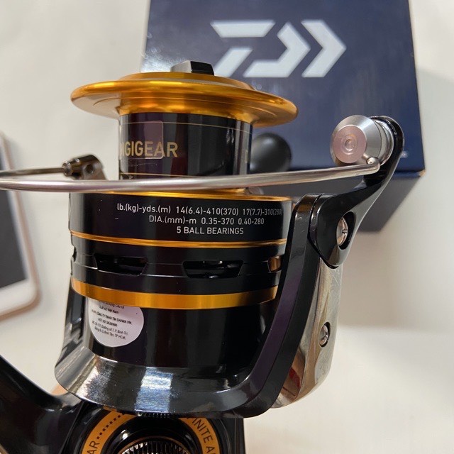 Máy câu Daiwa MGZ chuyển tải cá lớn