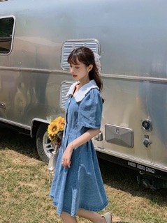Đầm jean phối cổ xoè