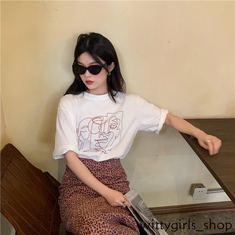 Áo Thun Tay Ngắn Cổ Tròn Dáng Rộng In Họa Tiết Đường Kẻ Thời Trang Cho Nữ