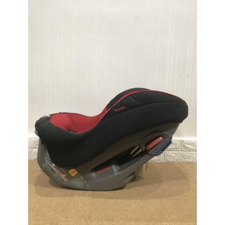 Ghế ngồi ô tô Combi Coccoro