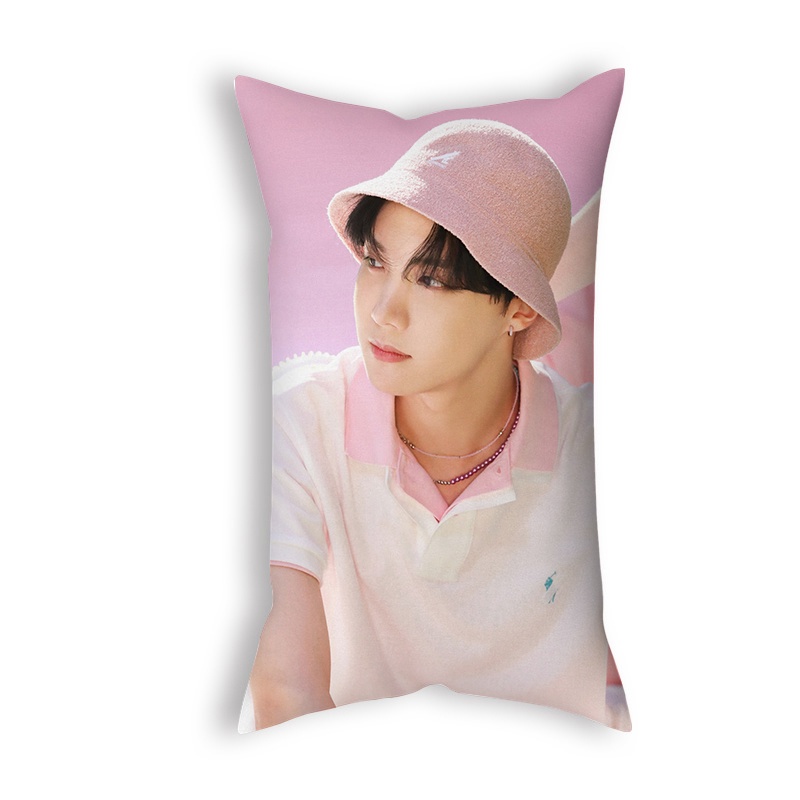 Vỏ Gối Chữ Nhật In Hình Nhóm BTS Kích Thước 50X30Cm
