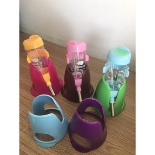 Đế bình nước cho thú cưng- chuột Hamster
