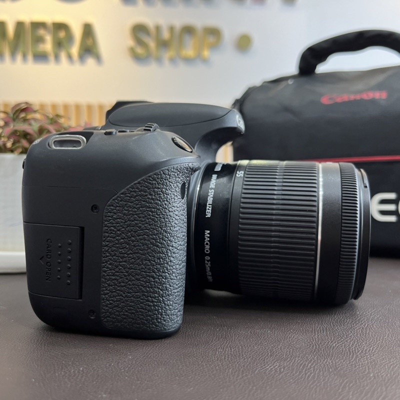 Máy ảnh Canon 77D & 18-55 STM