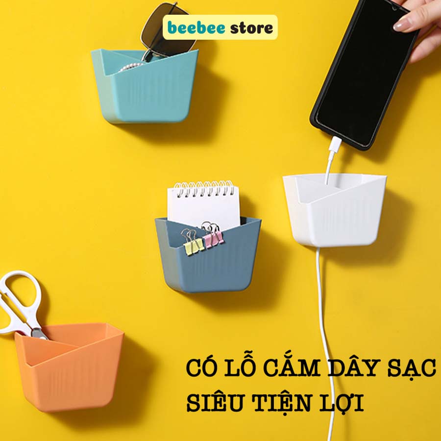 Khay Đựng Điện Thoại, Điều Khiển Tivi, Vật Nhỏ Dán Tường Có Lỗ Cắm Sạc P040