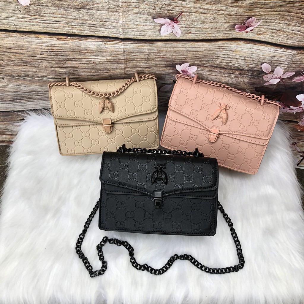 Túi đeo chéo nữ⚡PG 01⚡Có Ảnh + Video Thật -  - Da PU 3 Lớp , Dập Vân Chìm ,Dày , Bền ,Fom Đứng Chuẩn,3 Ngăn,Có Ngăn Khóa | BigBuy360 - bigbuy360.vn