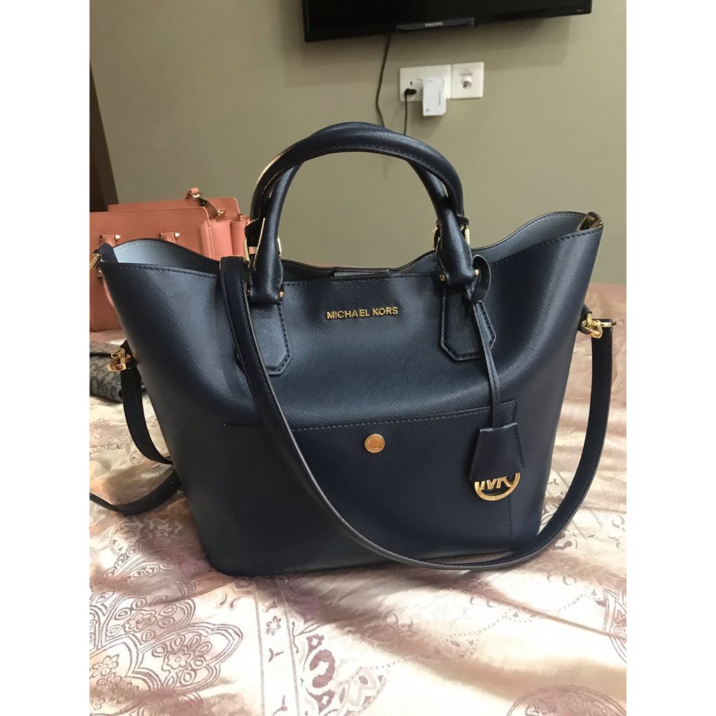 Túi xách Michael Kors size M Greenwich Navy