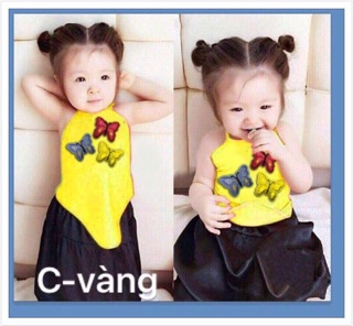 Yếm Đào Thêu Bướm